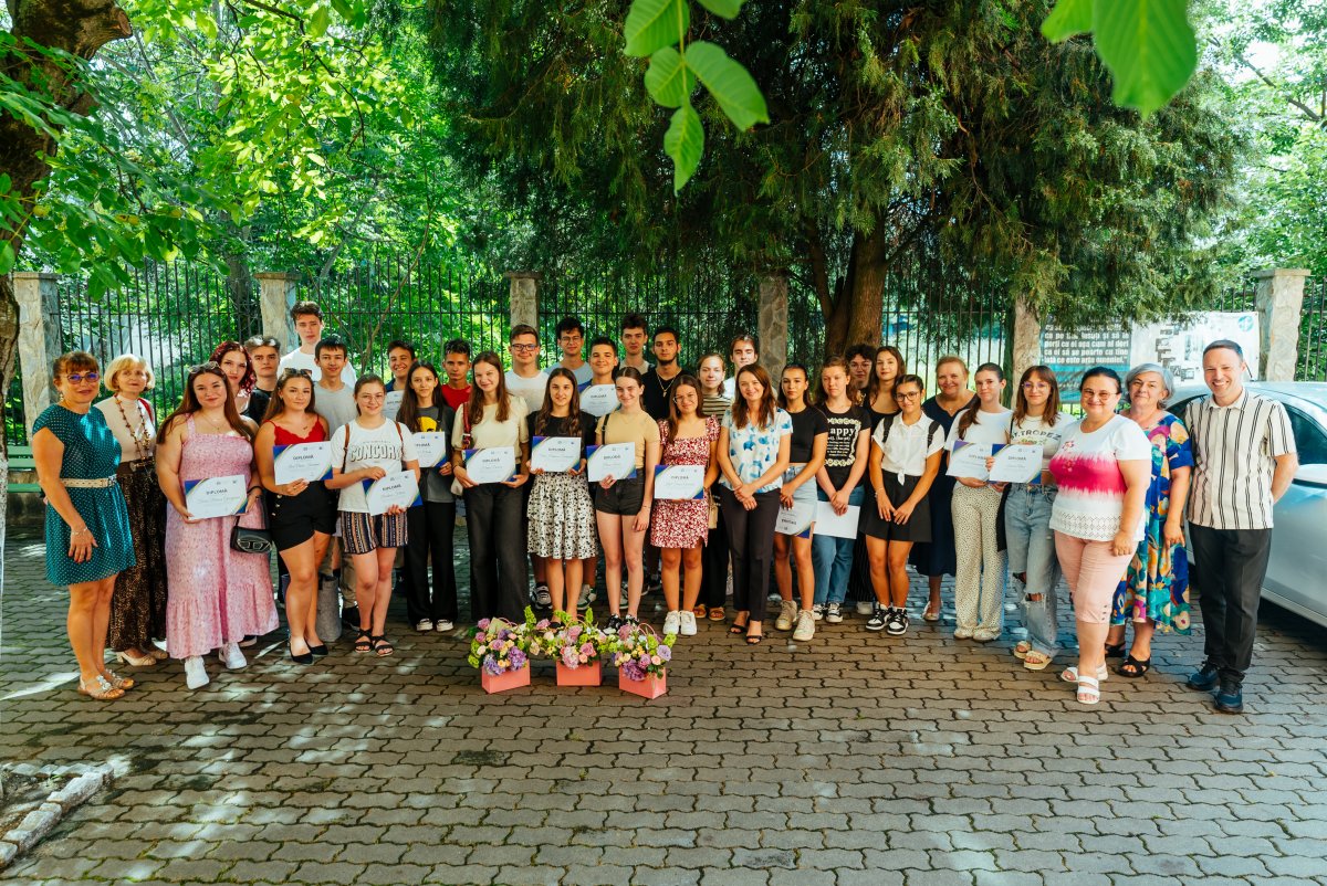Elevii Centrului Județean de Excelență Arad, mentori pentru colegii lor de la diverse școli arădene