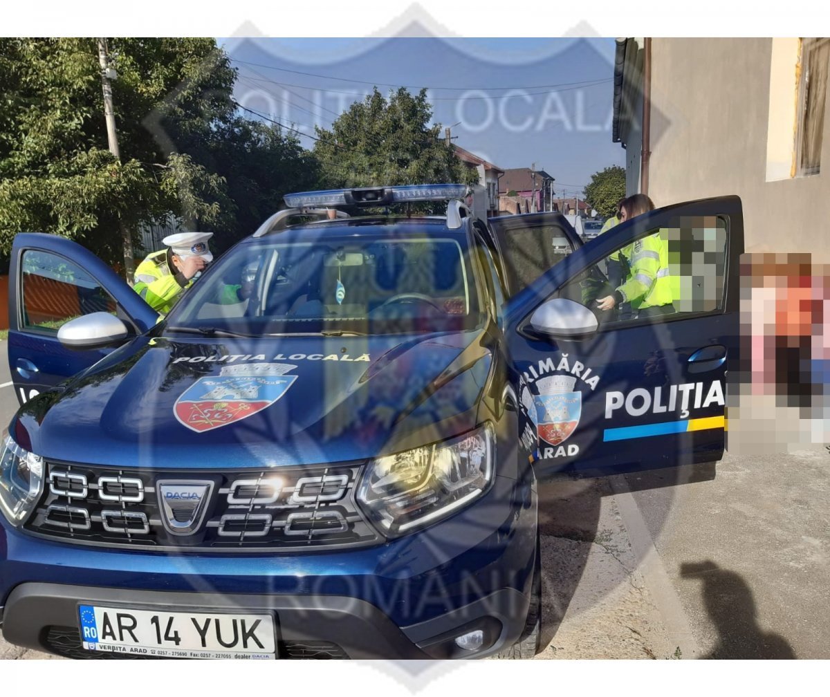 Atât Poliția Rutieră, cât și Poliția Locală pot dispune mutarea mașinilor staționate regulamentar; vezi care sunt condițiile