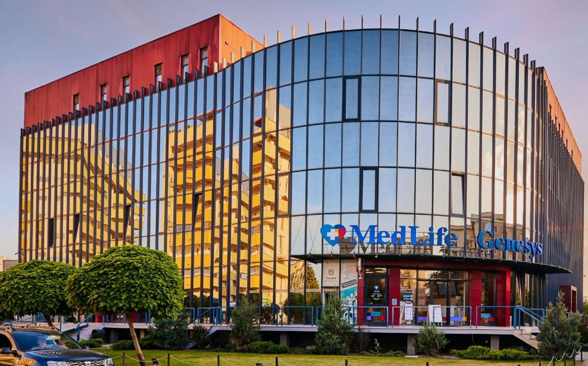 AOA – parteneriat unic cu MedLife Genesys pentru un festival de muzică din Europa Centrală și de Sud-Est: primul centru mobil de testare gratuită pentru BTS. Participanții primesc un discount de 20% la serviciile clinicii până pe 30 septembrie 