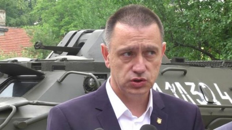 Hop și Fifor: fostul ministru pesedist al Apărării sare în... apărarea colegilor de partid care blochează actualizarea pensiilor militare