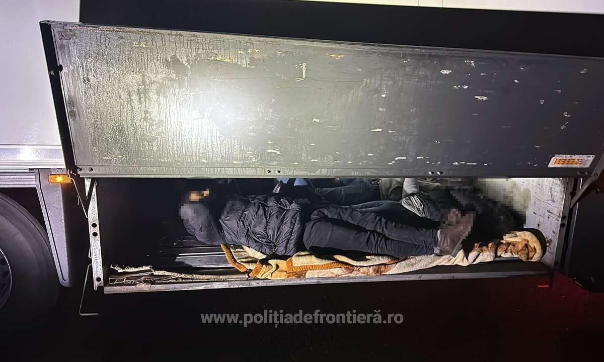 Mai mulți sirieni și irakieni, care nu au drept de a călători în Spațiul Schengen, au fost depistați de polițiștii de frontieră (FOTO)