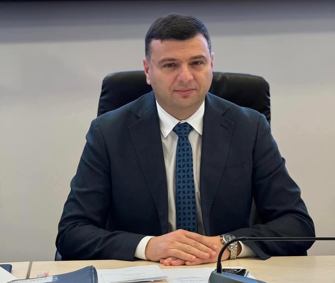 Sergiu Bîlcea: „Baza promovării taberelor de la Moneasa și Căsoaia o reprezintă inclusiv capacitatea de a asigura un acces facil”