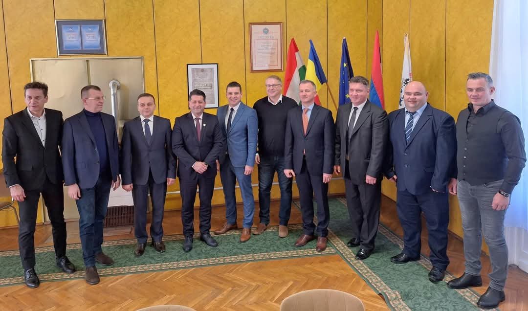 Patru orașe din România, dintre care trei din județul Arad, și cinci din Ungaria pun bazele unei asociații teritoriale europene (FOTO)