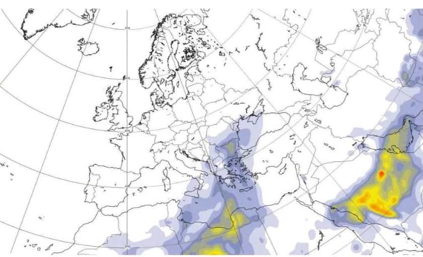 Praf saharian deasupra Aradului; norii de praf ajung mâine în zona vestică