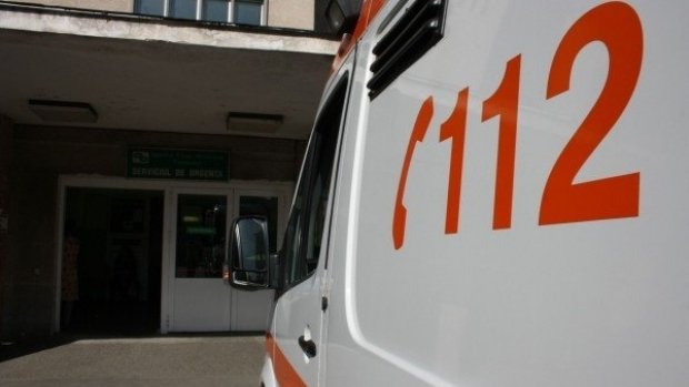 Accident grav în judeţul Galaţi, 18 persoane aflate într-un microbuz au fost rănite. Autorităţile au activat planul roşu